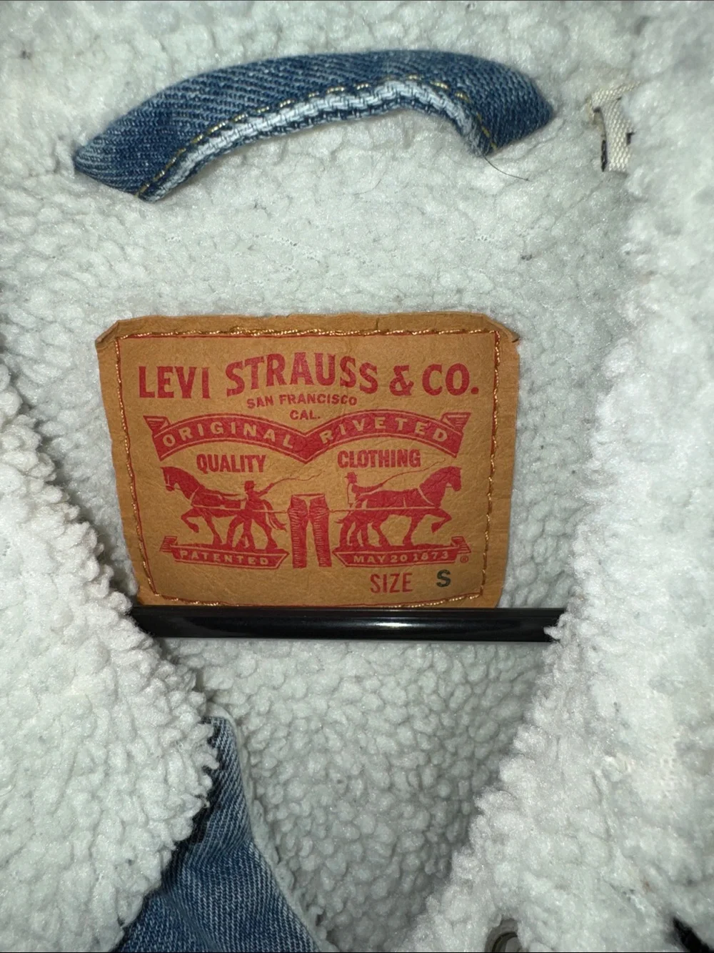 Levi's Light Blue Denim Sherpa Collar Jacket - Picture 3 of 7